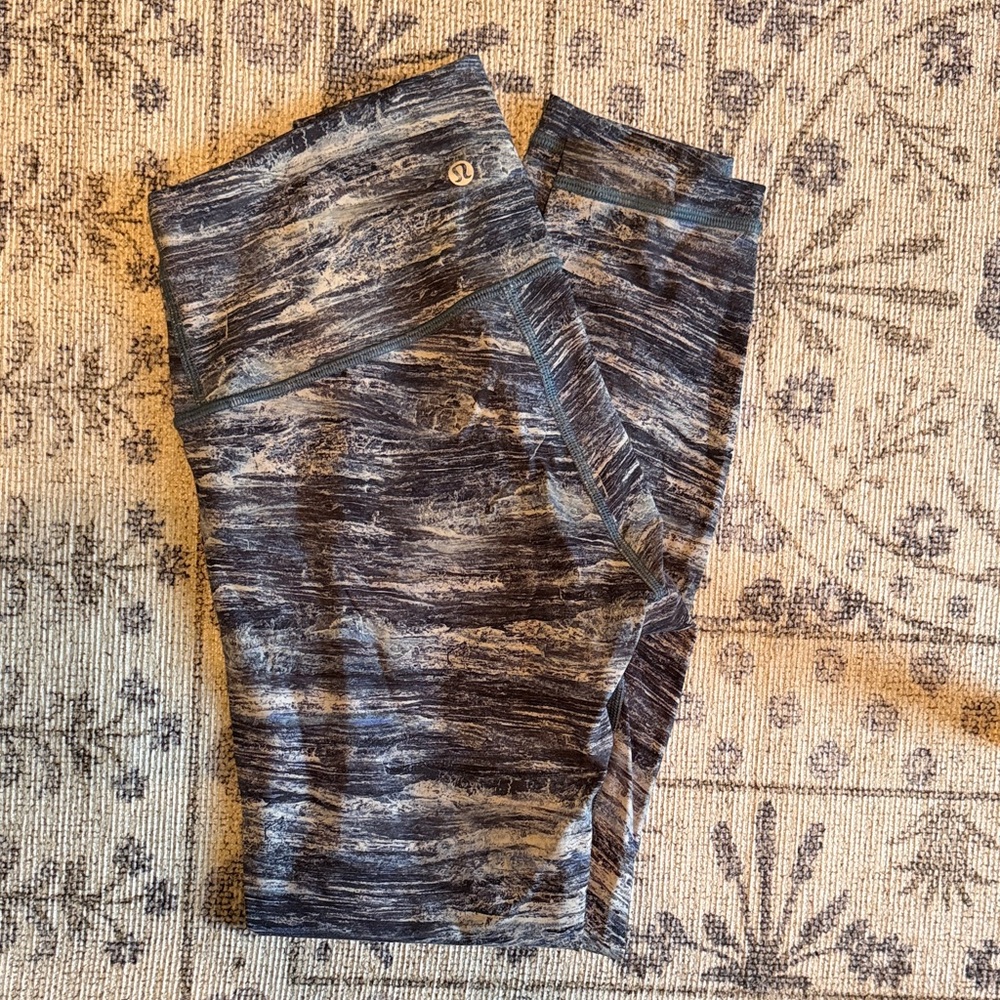 Lululemon Patterned Align Leggings